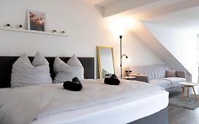 GreenTreeHomes - Studio Birke - Balkon mit Vesteblick